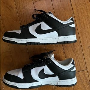 Nike Dunk size 9